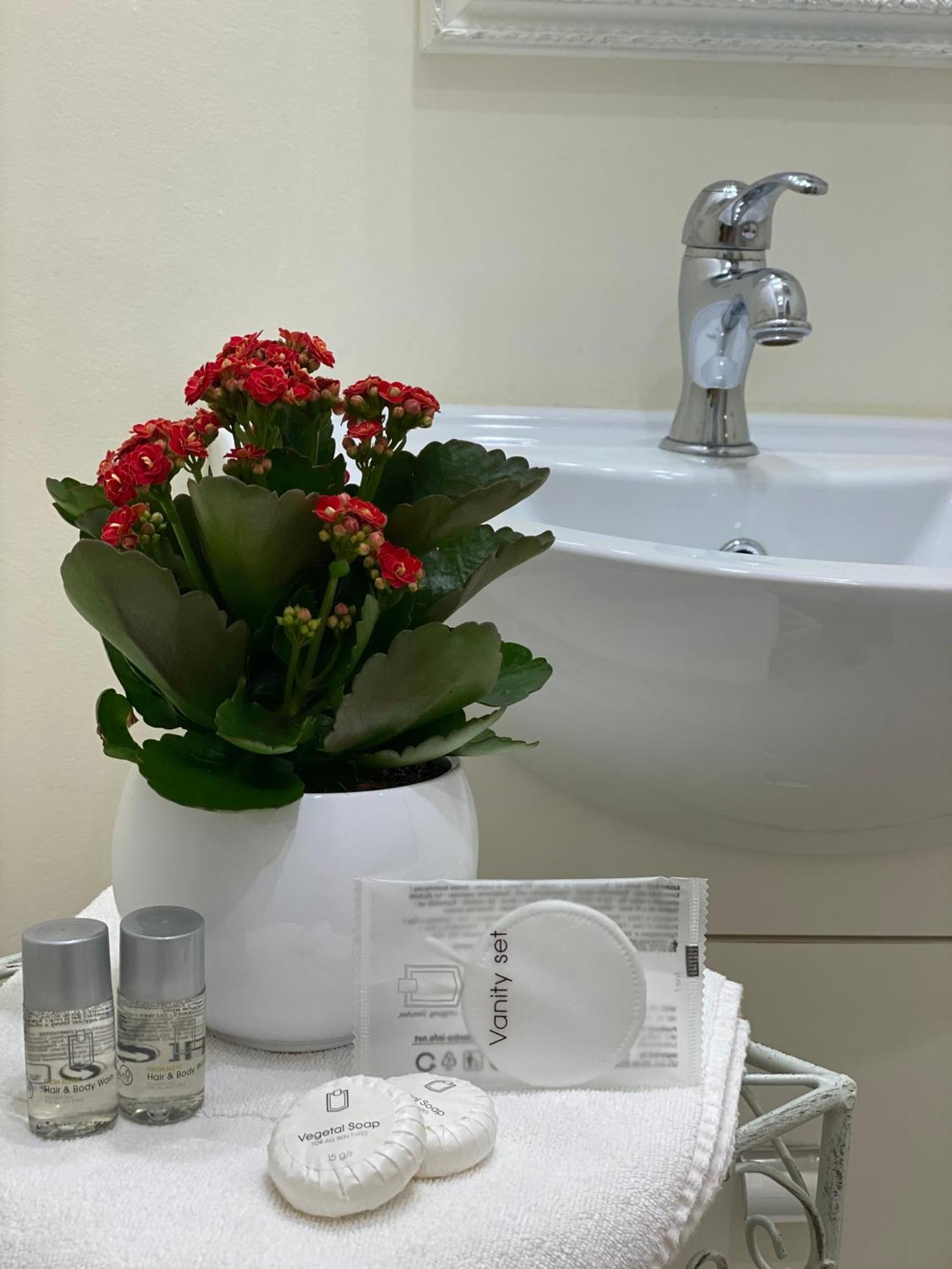 Dai 3 Santi Bed & Breakfast Лече Екстериор снимка
